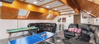 Oceanfront Beach House - Family-Friendly