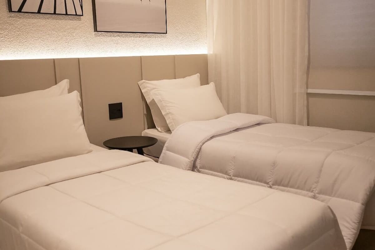 superior twin room | 1 bedroom, minibar, individually decorated, laptop workspace