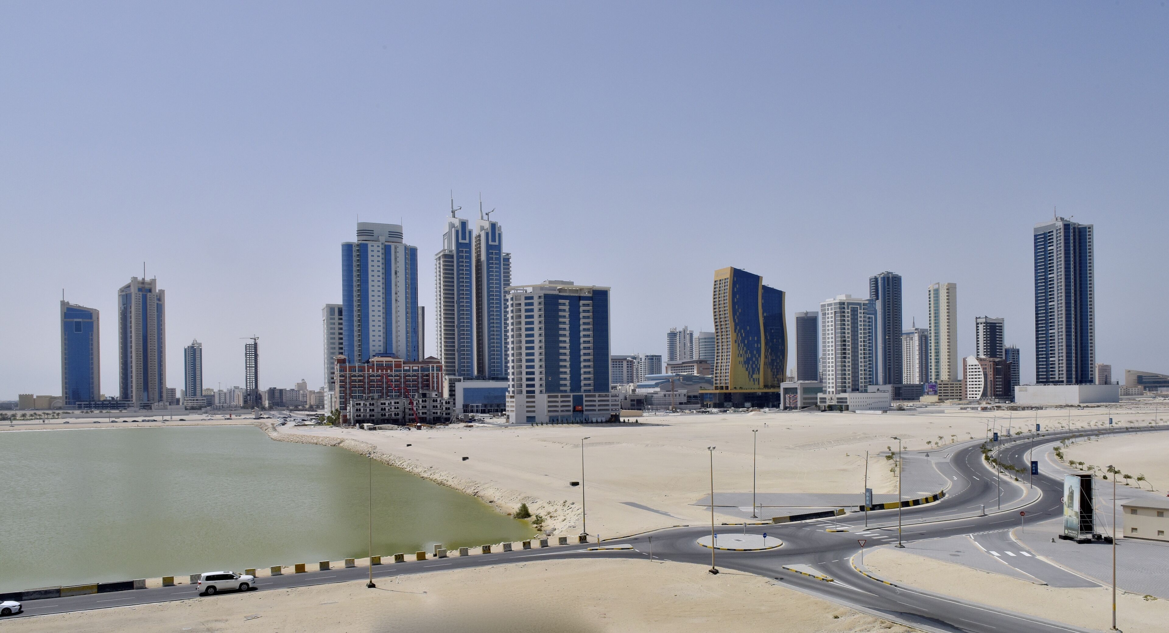 club suite, balcony | city view