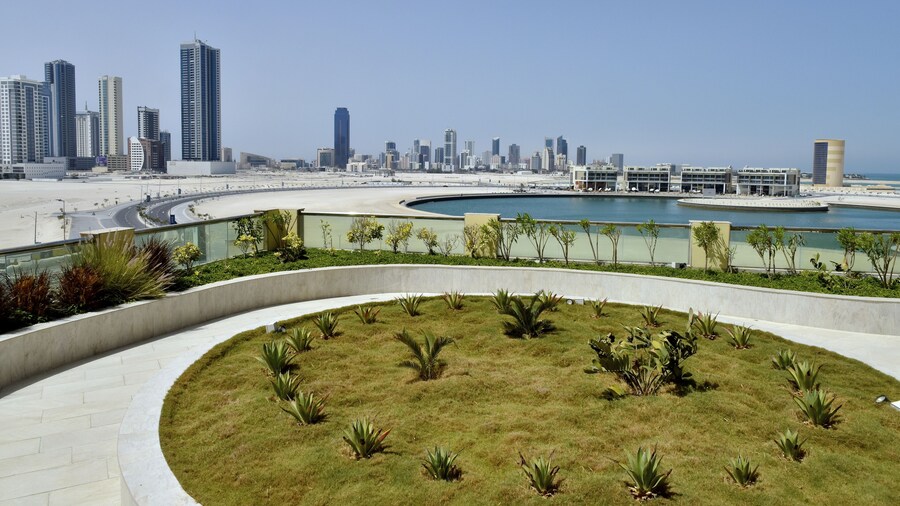 Grand Swiss-Belhotel Waterfront Seef