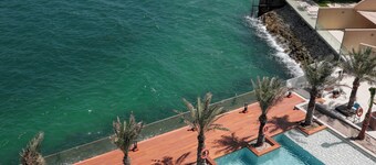 Grand Swiss-Belhotel Waterfront Seef