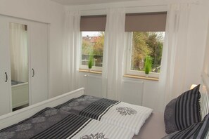 3 室のベッドルーム、WiFi、ベッドシーツ