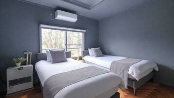 4 bedrooms, free WiFi, bed sheets