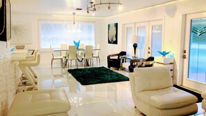 Interior - Orchid Estates (Naples)