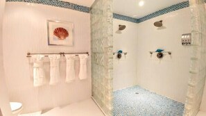 Shower, towels - Orchid Estates (Naples)