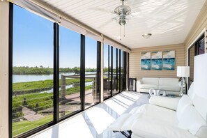 Interior - Blue Lagoon Estate (Fort Myers Beach)