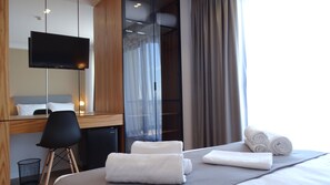 Triple Room, Pool View - Valmar Hotel (Ksamil)