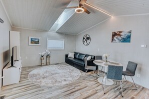 TV connectée, chaîne hi-fi
