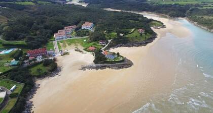 Apartamento con piscina en la playa - La Arena 4505