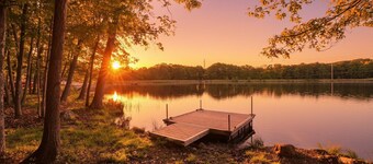 Lakefront Retreat | Hot Tub, Free Kayaks, Pets OK Fully Loaded, Dock