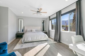 5 bedrooms, desk, iron/ironing board, WiFi