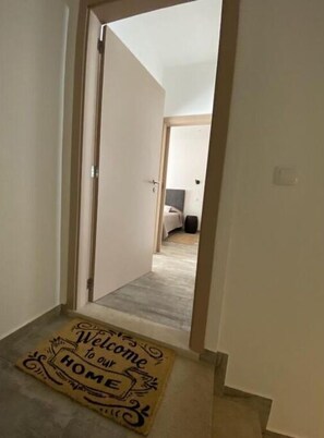 2 多间卧室、熨斗/熨衣板、免费 WiFi、床单