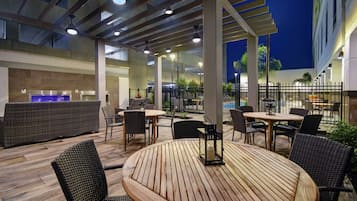 Terrasse/gårdhave