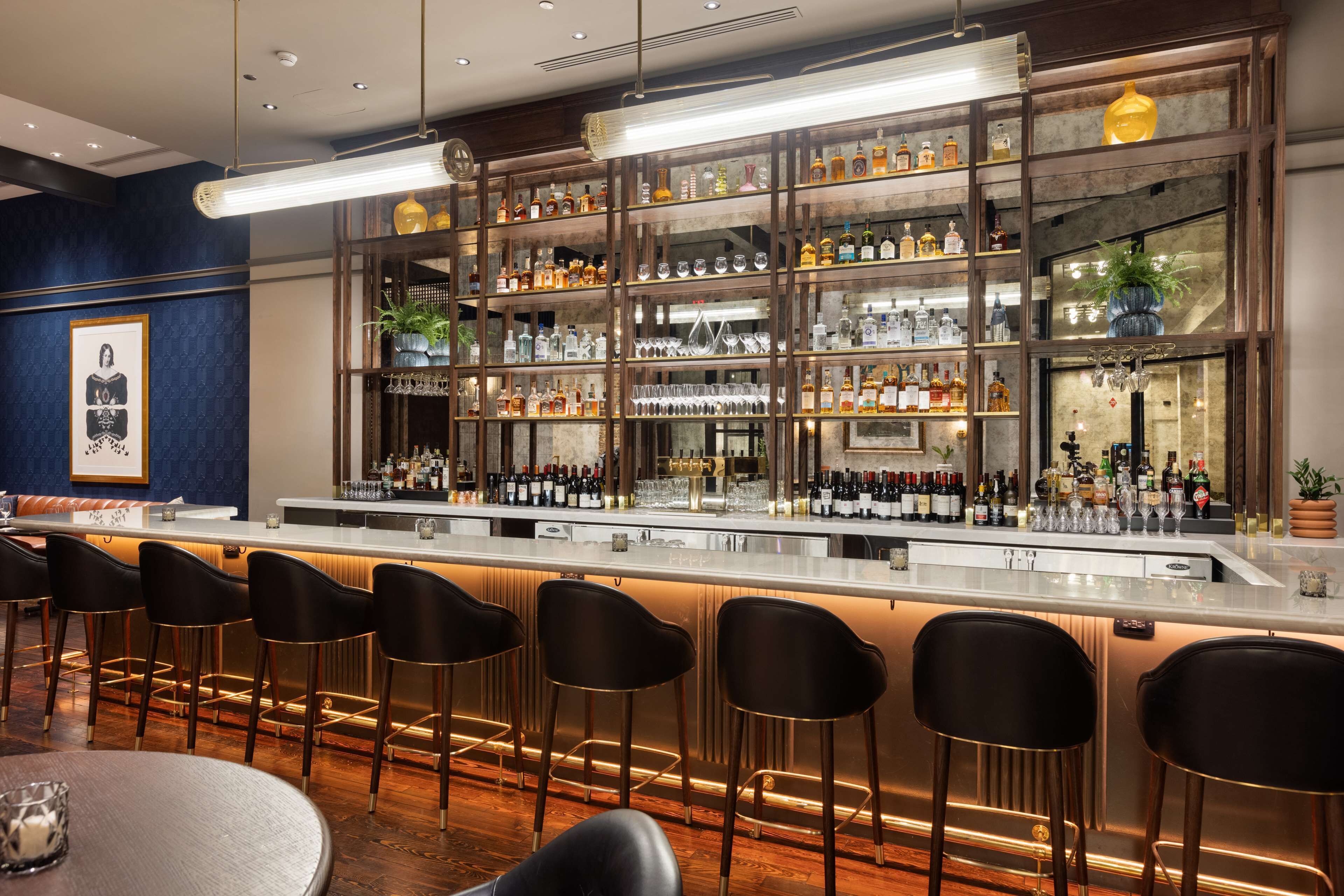 Rooftop bar, alfresco dining, open daily