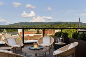 Bar met dakterras, buitendiner, dagelijks geopend