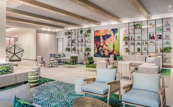 Hotel entrance and lobby at The Ray Hotel Delray Beach, Curio Collection by Hilton