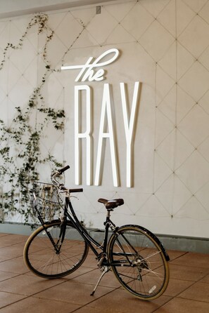 Bicycling - The Ray Hotel Delray Beach, Curio Collection by Hilton (Delray Beach)