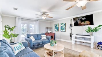 TV connectée, jeux vidéo, baby-foot, espaces bureaux