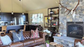 TV connectée, cheminée