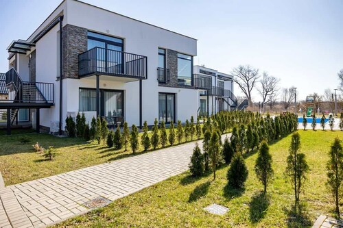 Air-conditioned Studio | Terrace, Pool, Close to the Beach