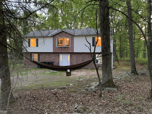 Exterior - “Spacious Poconos Home • Hot Tub • Game Room & Theater”closed in Deck + Fire Pit (Cresco)