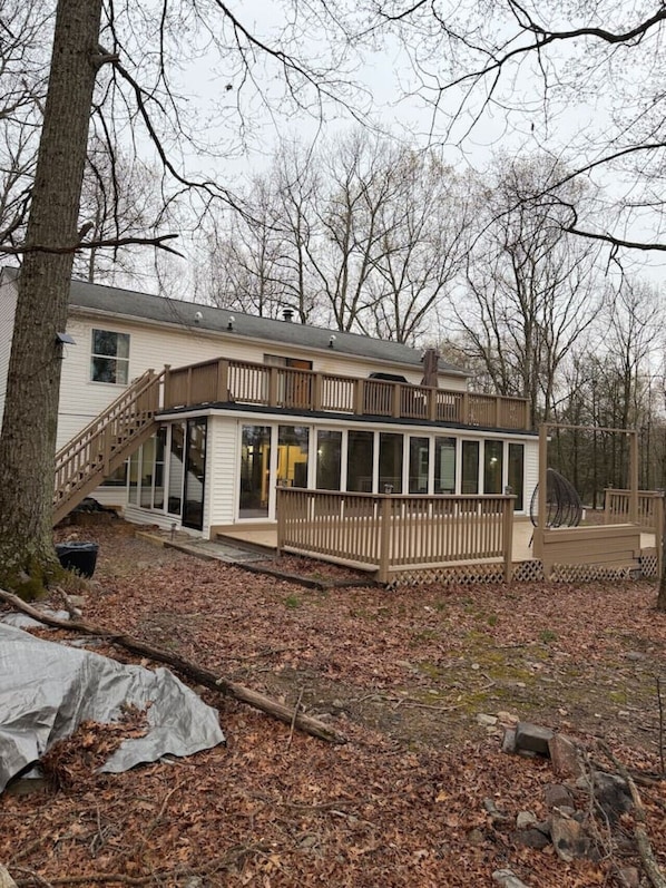 Exterior - Hot tub+85` theater+Pool table+2 large decks (Cresco)