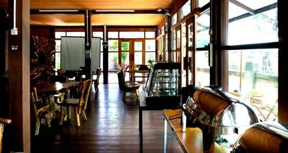 Wooden House Hotel at Senggigi