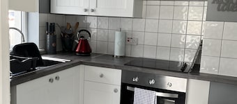 Blinkbonnie Cottage, a place of tranquillity & beauty in a country setting.