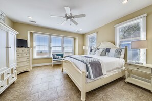 6 bedrooms, iron/ironing board, travel cot, free WiFi