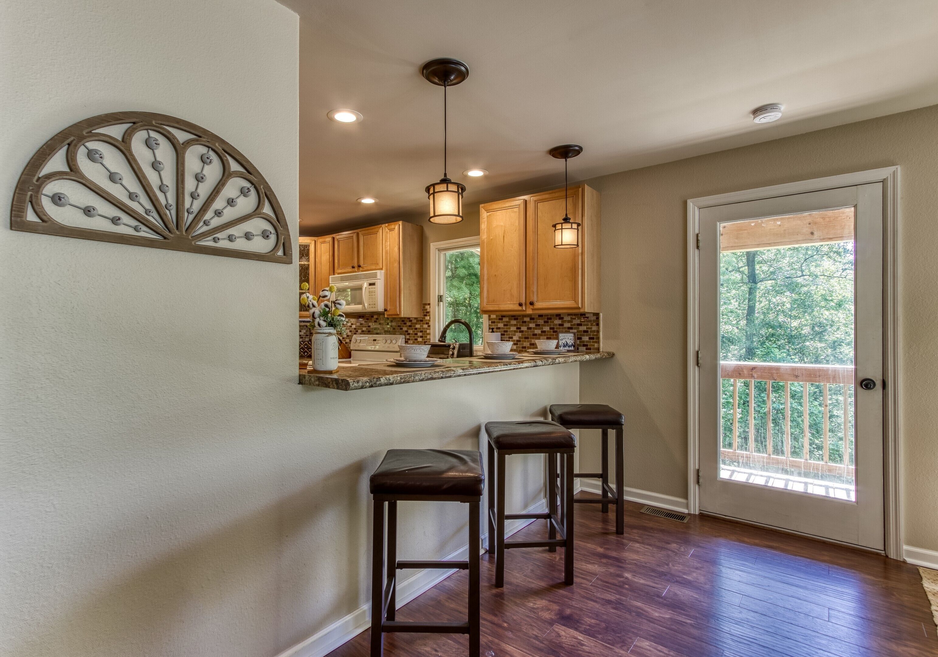 Cabaña panorámica, 4 habitaciones, vista a la montaña | Cocina privada | Refrigerador con congelador, microondas, horno y parrilla de estufa 