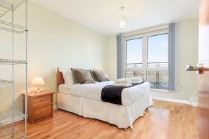 Apartamento urbano | 3 quartos, roupas de cama premium, berços grátis, berço de viagem