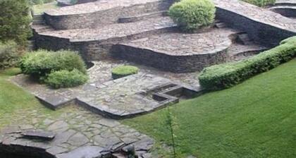 Make your memories! Comfort, warmth & tranquility in the exciting Hudson Valley.