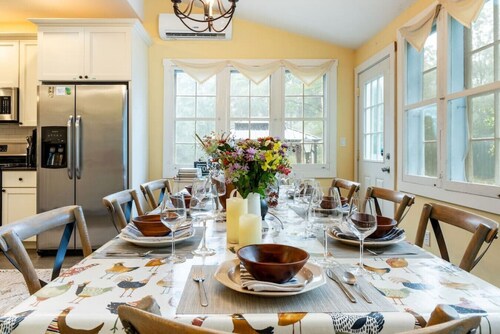 Make your memories! Comfort, warmth & tranquility in the exciting Hudson Valley.