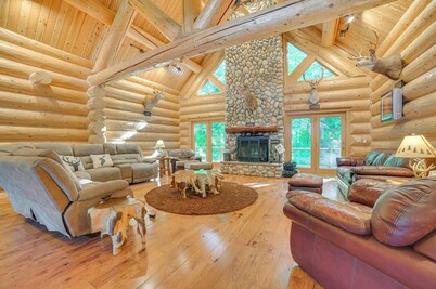 14 Mi to Slopes: Lodge on 104 Acres in Boyne City