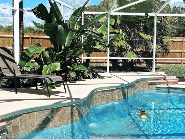 Outdoor pool, a heated pool