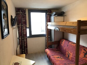 Interior - Track Studio view facing south Corbier (Villarembert)