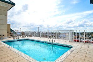 Pool - Jetty's Break 301 w/ Ocean View, Balcony, WiFi, Shared Pool - 1/2 Block to Beach (Ocean City)