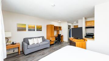 1 bedroom, desk, iron/ironing board, free WiFi