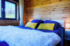 2 chambres, fer et planche à repasser, lit parapluie, Wi-Fi gratuit