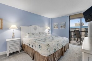 2 chambres, fer et planche à repasser, accès Internet, draps fournis