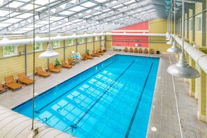 Piscine couverte