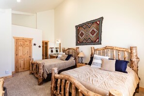 2 bedrooms, desk, iron/ironing board, free WiFi