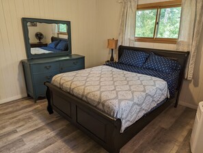 3 dormitorios, cuna de viaje, wifi gratis y ropa de cama