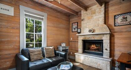 Bowie Cottage | Hot Tub | 2 Fireplaces