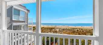 Oceanfront Happy House duplex with ocean view, WiFi, W/D, & direct beach access