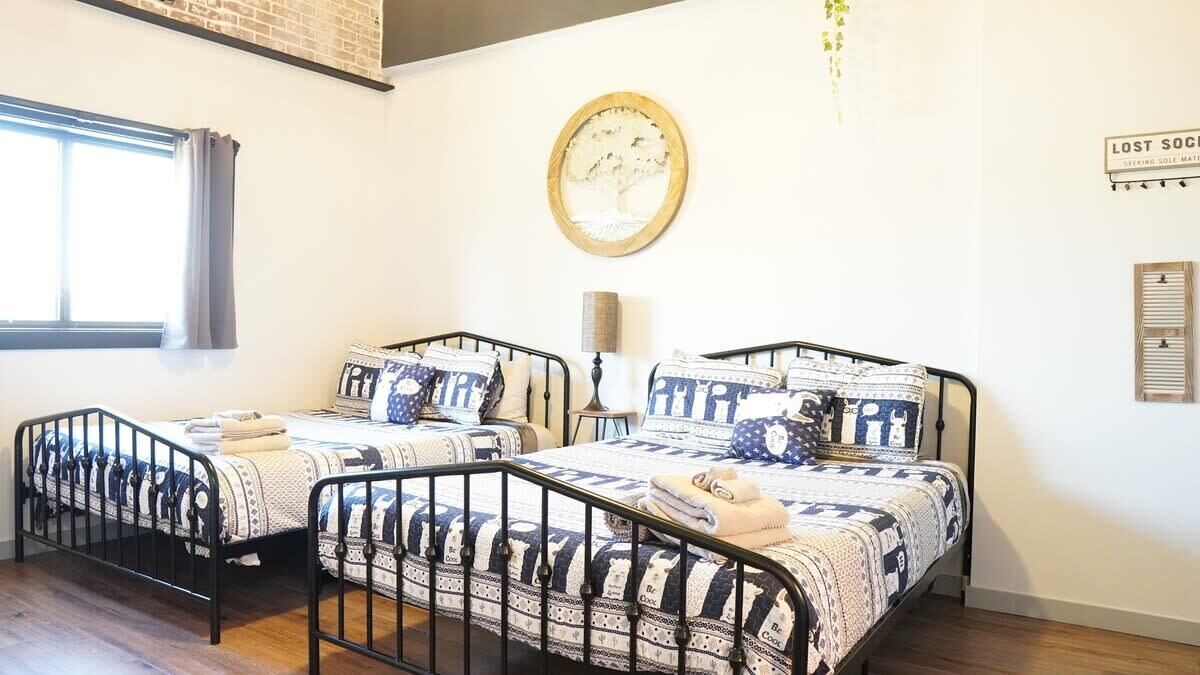 3 bedrooms, WiFi, bed sheets