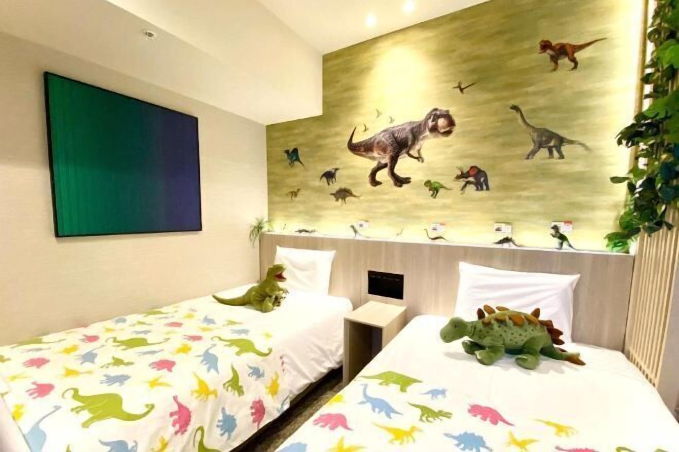 In-room safe, desk, free WiFi, bed sheets