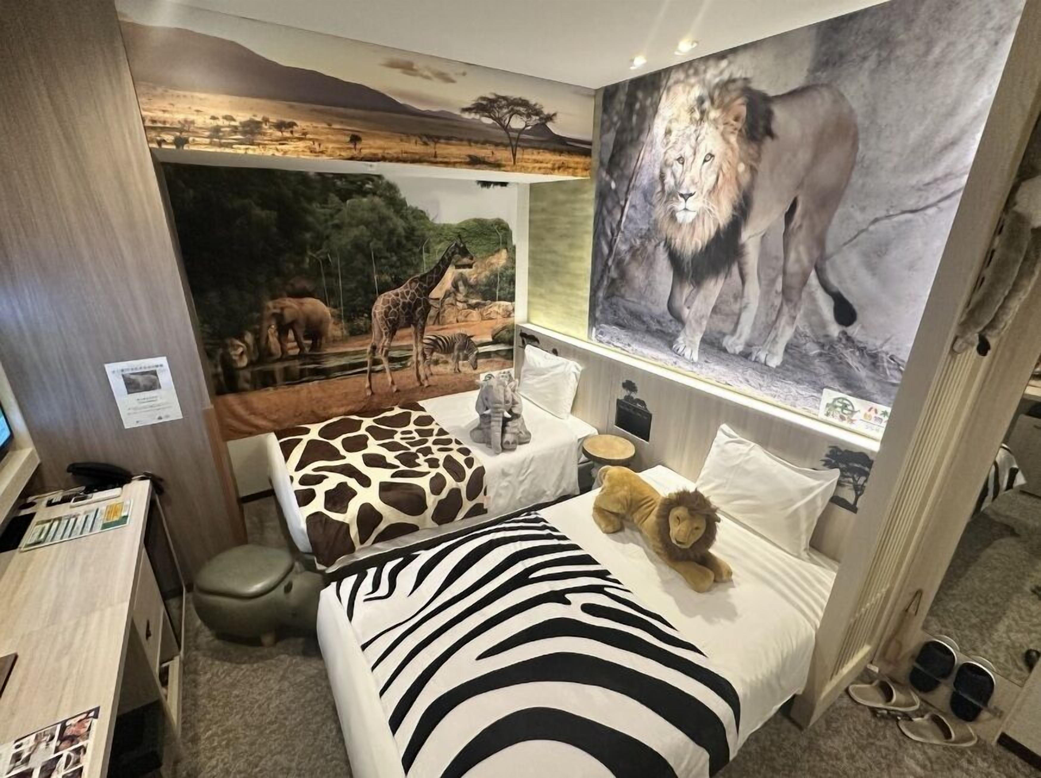 In-room safe, desk, free WiFi, bed sheets