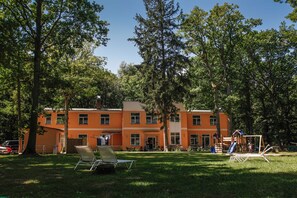 Luokittelematon kuva, 3 kautta 16, painike