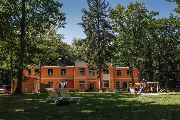 Oklassificerad bild, 1 av 17, knapp